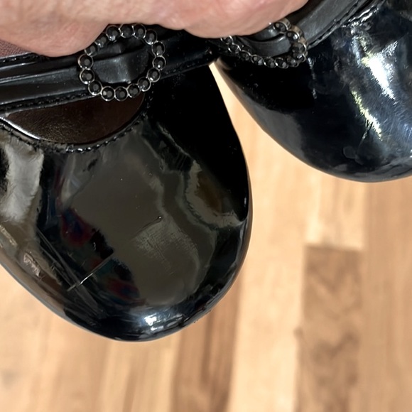 Black Dressy Shoes Chunky Heel Patent Leather Look Girls 4 - Picture 8 of 8